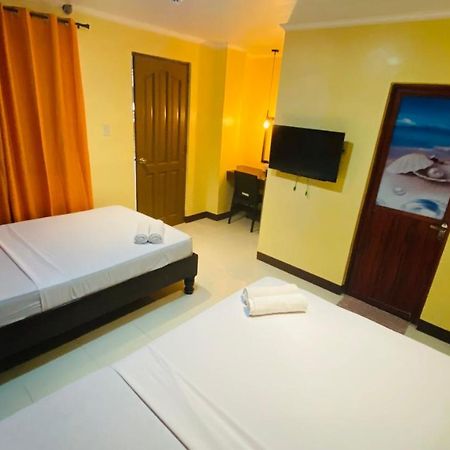 Vicente Aguirre Rooms Boracay Island Exteriör bild