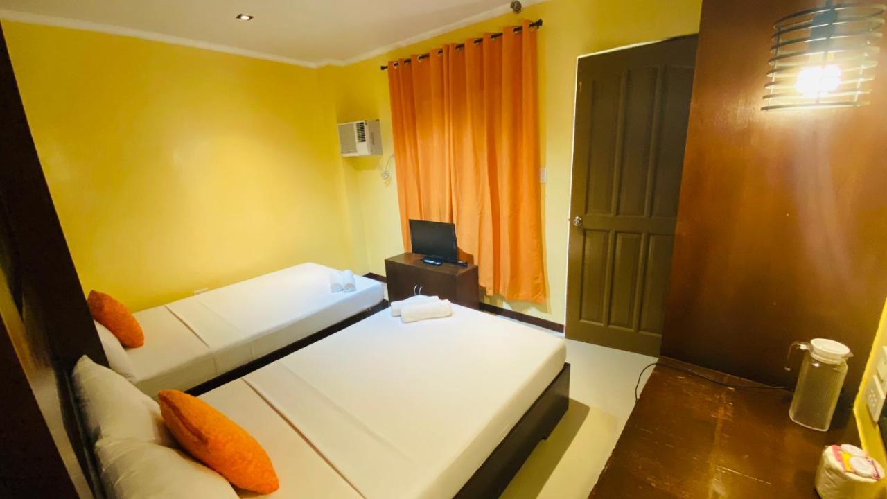 Vicente Aguirre Rooms Boracay Island Exteriör bild